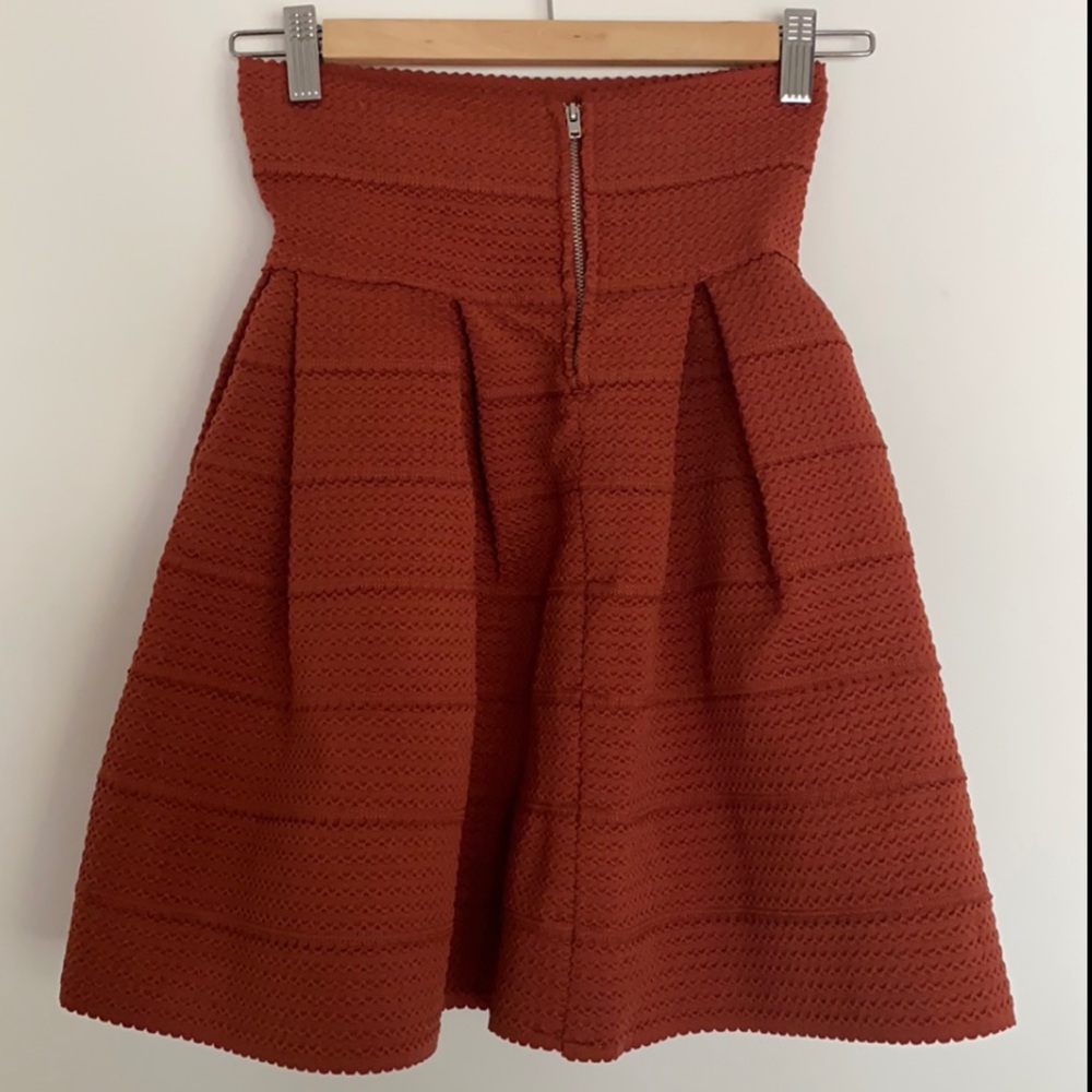 H&M skirt - Picture 3 of 3